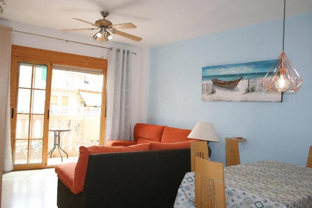 Beachside Apartment In The Centre Of El Campello Eksteriør billede